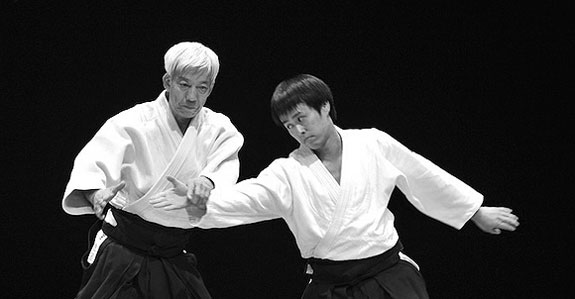 moriteru-ueshiba-kotegaeshi
